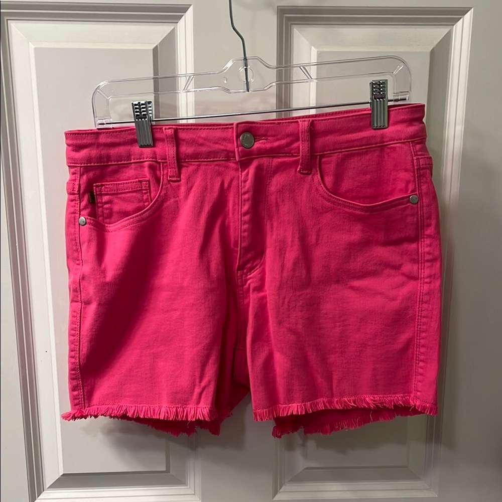 Judy blue hot pink shorts